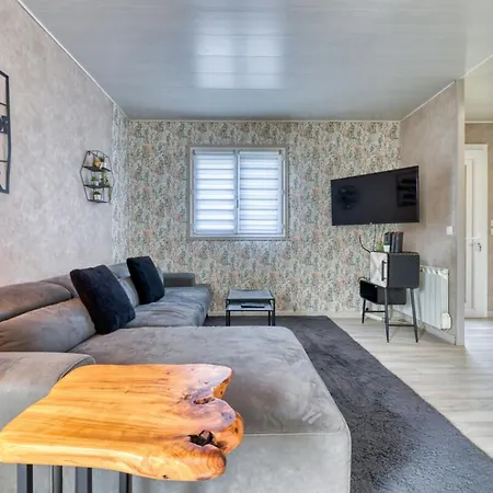 Amelie F5 Avec Stationnement * Val-de-Reuil